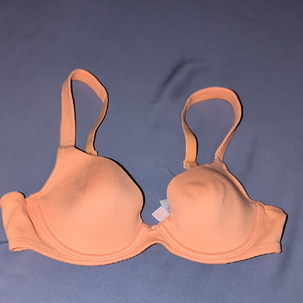 Victoria's Secret Orange T-Shirt Bra 32A